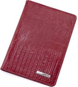 Женская кожаная обложка для паспорта с тиснением под змею KARYA 69772 Красная
